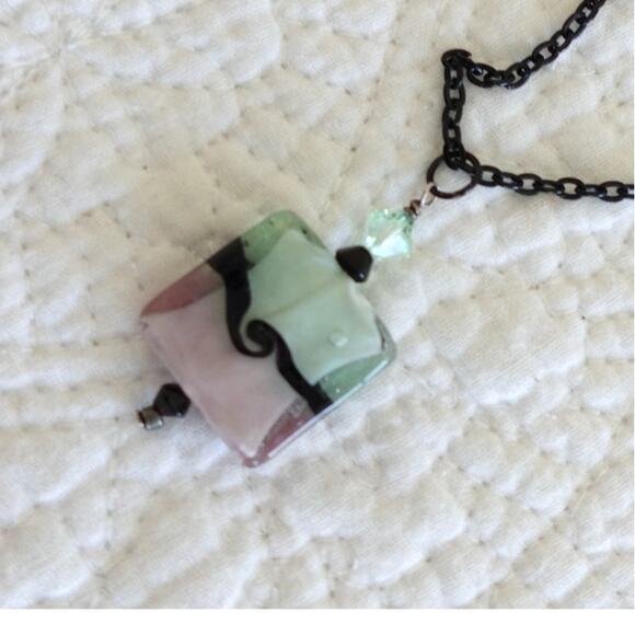 Black Long Chain Hard Candy Necklace Set / Fairy Wing Earrings - Picture 6 of 9